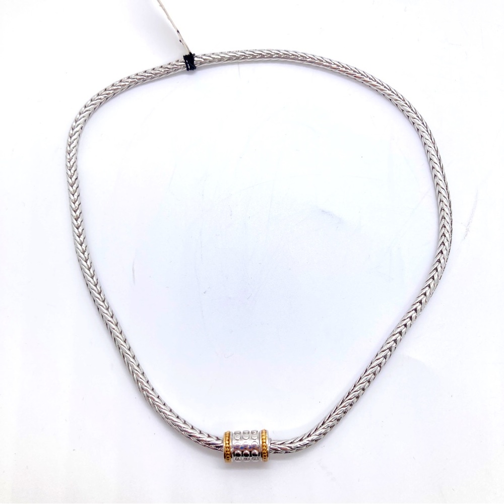 Best of Everything Silver Tone Necklace Fox Tail Chain Magnetic Closure